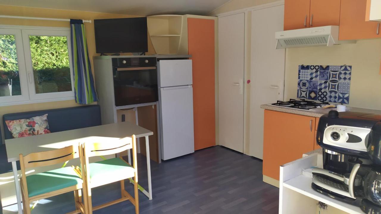 Mobil-Home Du Lac De Foix Ngoại thất bức ảnh