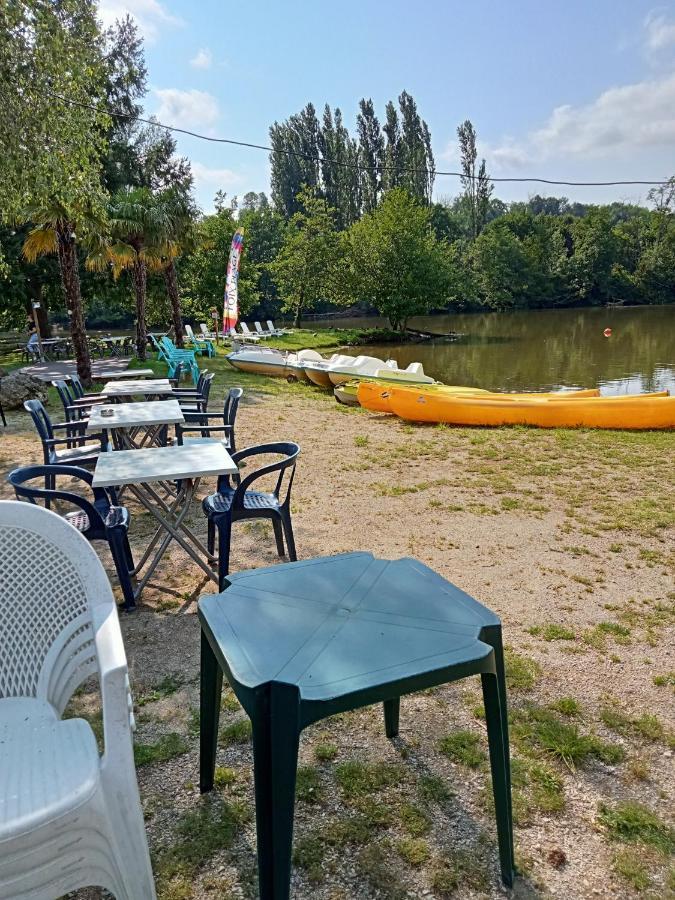 Mobil-Home Du Lac De Foix Ngoại thất bức ảnh